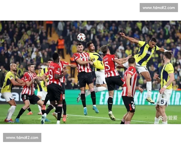 欧联杯激战正酣豪门争锋书写欧洲绿茵荣耀新传奇篇章巅峰对决风云